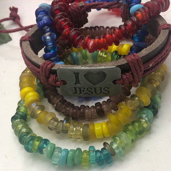 3. Rainbow sea glass - Picture 3 of 8